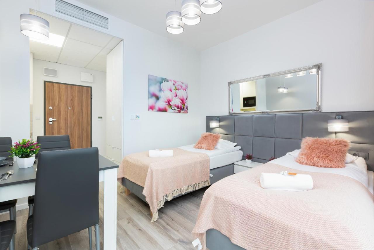 Warsaw Prymasa Tysiaclecia Business Centre By Noclegi Renters Екстериор снимка