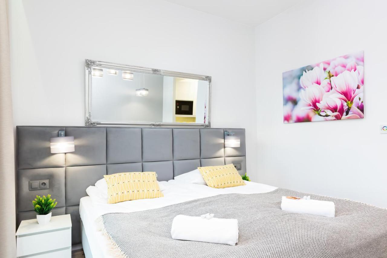 Warsaw Prymasa Tysiaclecia Business Centre By Noclegi Renters Екстериор снимка