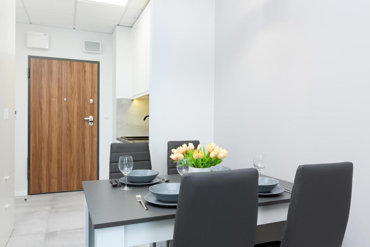 Warsaw Prymasa Tysiaclecia Business Centre By Noclegi Renters Екстериор снимка